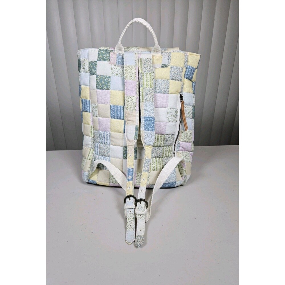 Universal Thread Patchwork Quilted Drawstring Backpack Multicolor Lined Pockets - Picture 2 of 11